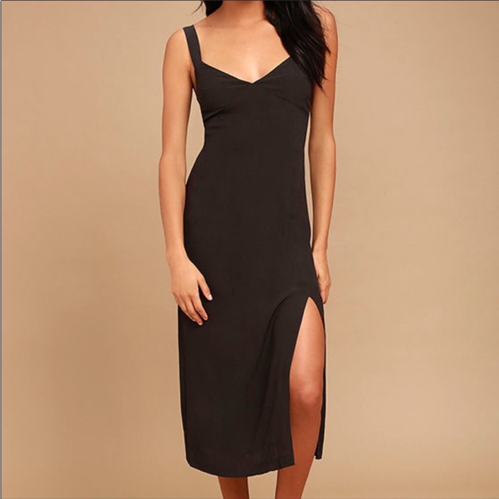 Lush dark charcoal midi dress with slit down the side. Large.